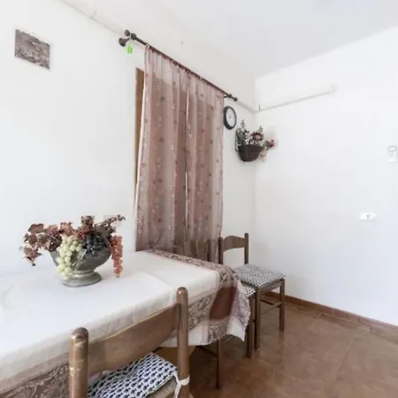 La Margherita - Goelba Apartament Zanca